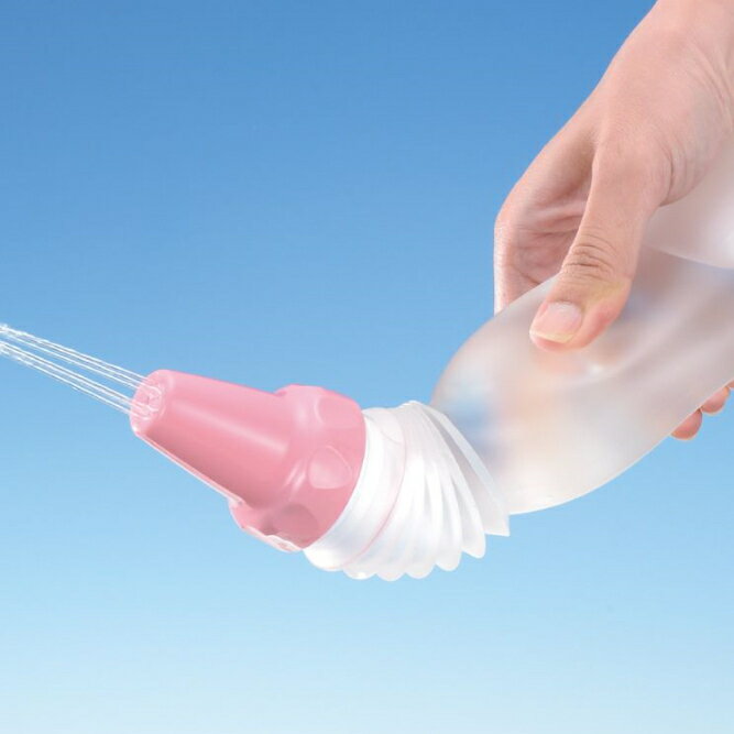 陰部・でん部の洗浄器　おしりシャワー 300プラス　 ピンク/グリーン 300mL ジャバラ付き 角度調節自由自在 清潔 衛生　(リッチェル)