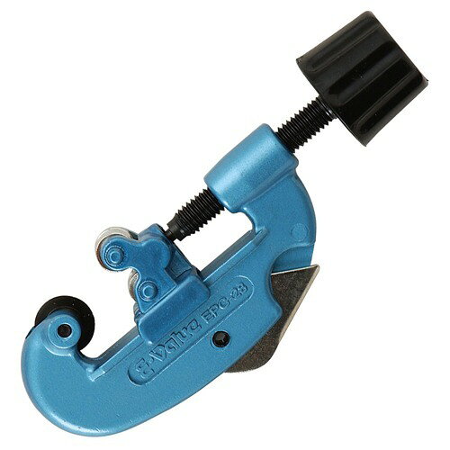 商品名：E-Value パイプカッター EPC-28(1個)内容量：1個JANコード：4977292222334発売元、製造元、輸入元又は販売元：藤原産業株式会社商品番号：101-4977292222334商品説明：●用途：銅・真鍮・塩ビ(厚み約2.5mmまで)パイプ等の切断。●面取りにも使えます。【規格概要】：切断能力(パイプ直径)：4〜28mm適合替刃：EPC-28用替刃【注意事項】：・ステンレスパイプには使用出来ません。広告文責：アットライフ株式会社TEL 050-3196-1510 ※商品パッケージは変更の場合あり。メーカー欠品または完売の際、キャンセルをお願いすることがあります。ご了承ください。