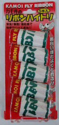 【あわせ買い2999円以上で送料お得】カモ井加工紙　リボンハイトリ 5本入　飛んでくるハエを粘着剤で捕..