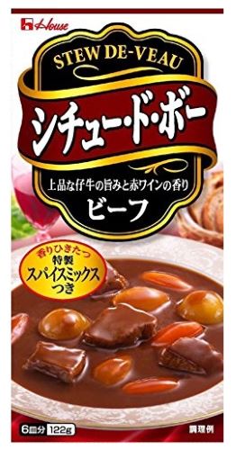 商品名：ハウス　シチュー・ド・ボー　ビーフ内容量：122gブランド：ハウス食品原産国：日本ビーフシチュー用のハウス食品特製スパイスミックス(ローリエ・セロリシード・パセリなど)が、肉や野菜の風味を一層引き立てます。特製スパイスミックスと赤ワインの風味、仔牛の旨みが加わった、香り高いコクのあるシチューができます。JANコード:4902402413562商品番号：101-*120-98380区分: 調味料 広告文責：アットライフ株式会社TEL 050-3196-1510※商品パッケージは変更の場合あり。メーカー欠品または完売の際、キャンセルをお願いすることがあります。ご了承ください。