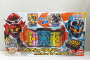【中古】仮面ライダーガッチャード 変身ベルト DXガッチャードライバー&ガッチャードローホルダーセット BANDAI【出雲店】
