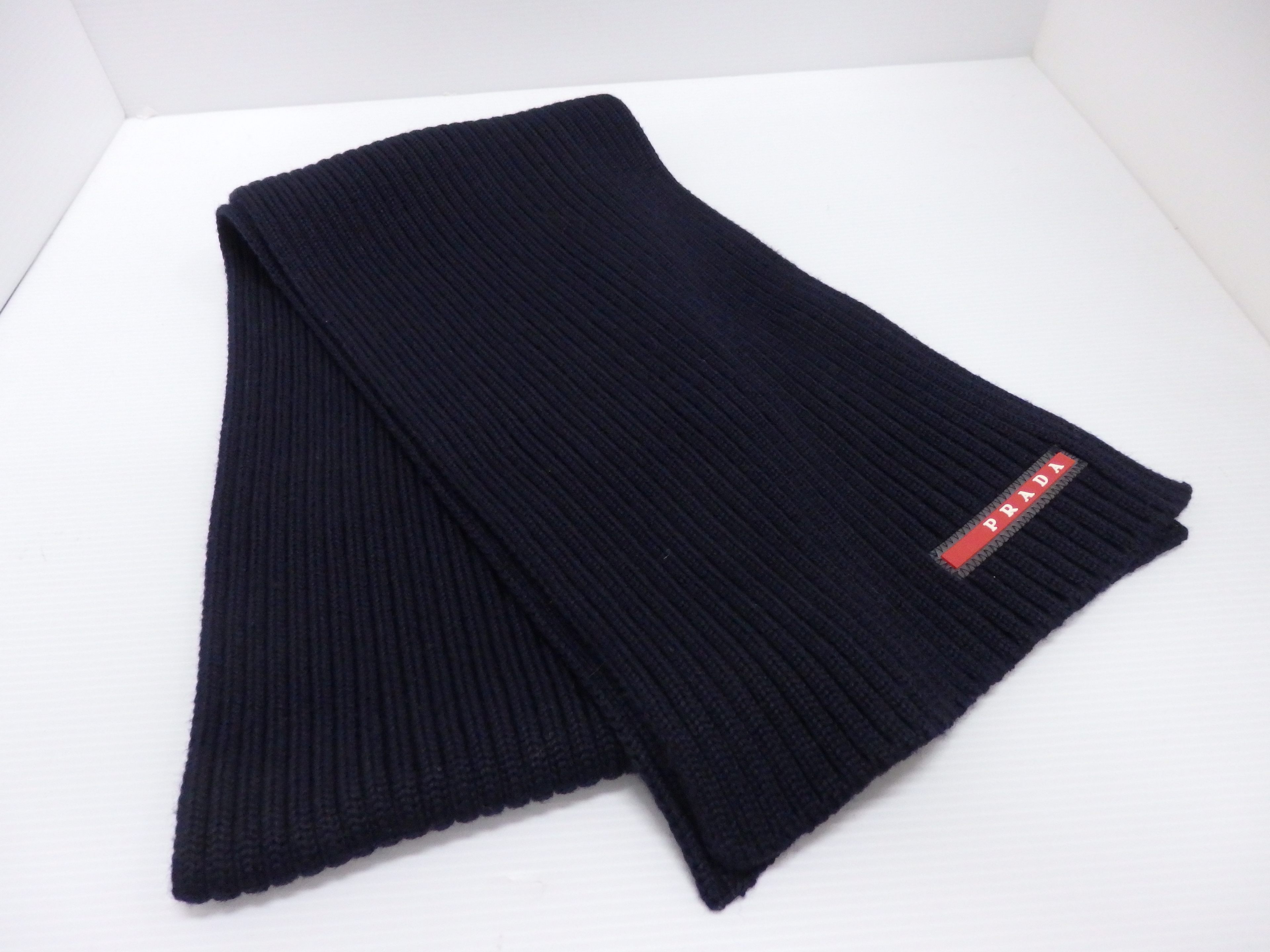 プラダスポーツ PRADA SPORT マフラー ポケット付き 黒 楽天市場】プラダ(マフラー・スカーフ|バッグ・小物・ブランド