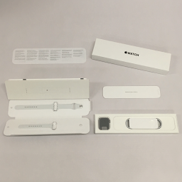 【中古】 Apple MNK23J/A 【Apple Watch SE 第2世代 44mm】【製造番号 : LHFQ3JFJ12】《家電・山城店》A1589