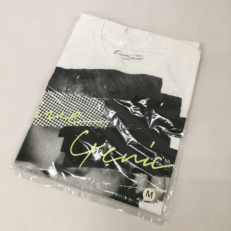 【中古】《未開封》安室奈美恵 Tシャツ Mサイズ LIVE GENIC 2015-2016/アーティストグッズ《CD部門・山城店》A1672のサムネイル