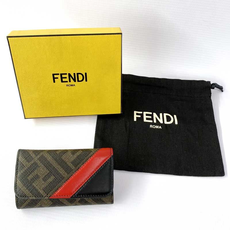 FENDI フェンディ ペカン柄 PVCxレザー8連キーケース 楽天市場】FENDI キーケースの通販