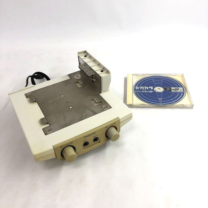 商品状態 通電以外動作未確認のジャンク品となります。 付属の「セガカラ for ドリームキャスト」の 説明書が欠品しております。 タバコ臭あり。 現状品になります。 写真の物・状態が全てです。 バッテリーバックアップ電池保証対象外。 バッテリーの寿命/消耗、 またそれに伴う各種機能不全につきましては、 すべて保証対象外となります。 ジャンク品の為、返品返金は一切致しません。 こちらの商品は、店頭と同時販売の為、 売り切れの場合がございます。 商品画像に写らないイタミ、キズ、 汚れがある場合がございますので、 気になる方はご遠慮下さい。 商品情報 ※当店では電池・電池残量の有無等の 保証は一切しておりません。 予めご了承下さい。 ※商品画像は照明・モニターの特性により、 色/素材感が実物と若干異なる場合がございます。