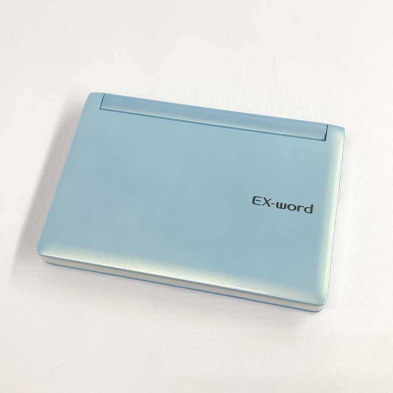 【中古】CASIO Ex-word 電子辞書 一般・総合モデル(生活・教養) ホワイト 100コンテンツ・1000文学作品・クラシック1000フレーズ収録 ツインカラー液晶 E