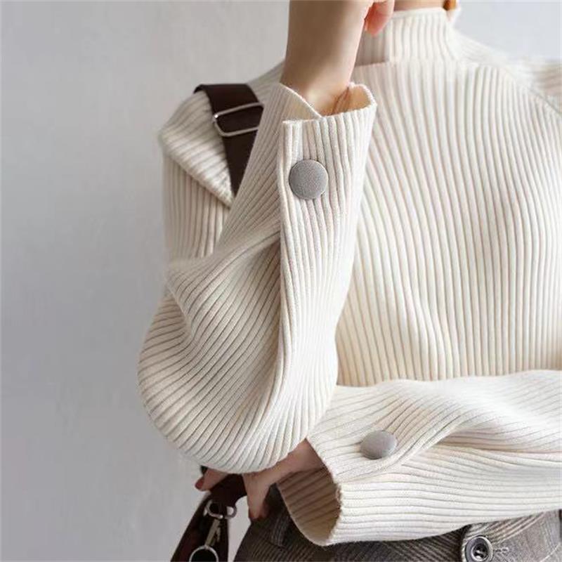 商品名：ニット 素材:ポリエステル サイズ：着丈60cm　肩幅34cm　バスト86cm(伸縮性あり)　袖丈54cm 商品内容：ニットのみ 生産国：中国 【注意事項】 ●製造上、細かな汚れやシワ糸のほつれが発生する場合がございます。度を超して痛みのある場合には当店までご連絡下さい。 ●こちらは3回も細かく検品しておりますが、届きました商品の品質は確かでございます。万が一不良の場合、メールにてご連絡ください。すぐ交換か返品返金対応させていただきます。 ●万が一在庫切れや入荷待ちとなる場合は別途メールにてご連絡いたします。 ●すべての商品は、実物の色あいに近くなるように自然光での撮影を基本にしていますが、お客様のモニター環境などにより実物とは若干異なる場合がございます。 ●商品によっては若干の誤差（ 1〜3cm）が生じる場合がございますので、あらかじめご了承ください。 ●送料無料の場合は沖縄/離島への発送には別途追加送料が必要です。