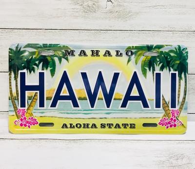 楽天Kai Lani Aloha〜カイラニアロハ〜○o。ハワイ限定 ハワイアン ナンバープレート インテリア雑貨【HAWAII】数量限定品 ハワイ雑貨 ハワイアンインテリア　ハイビスカス プレート ハワイ ライセンス アルミ ハワイ雑貨 お土産 直輸入 車 ハワイ ヤシの木 。o○