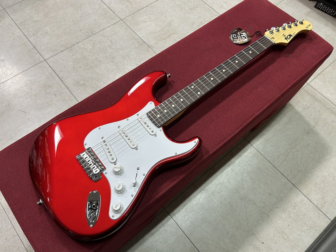 楽天市場】レッド 赤(ブランドフジゲン)(ギター・ベース 楽天市場】レッド 赤(ブランドフジゲン)(ギター・ベース