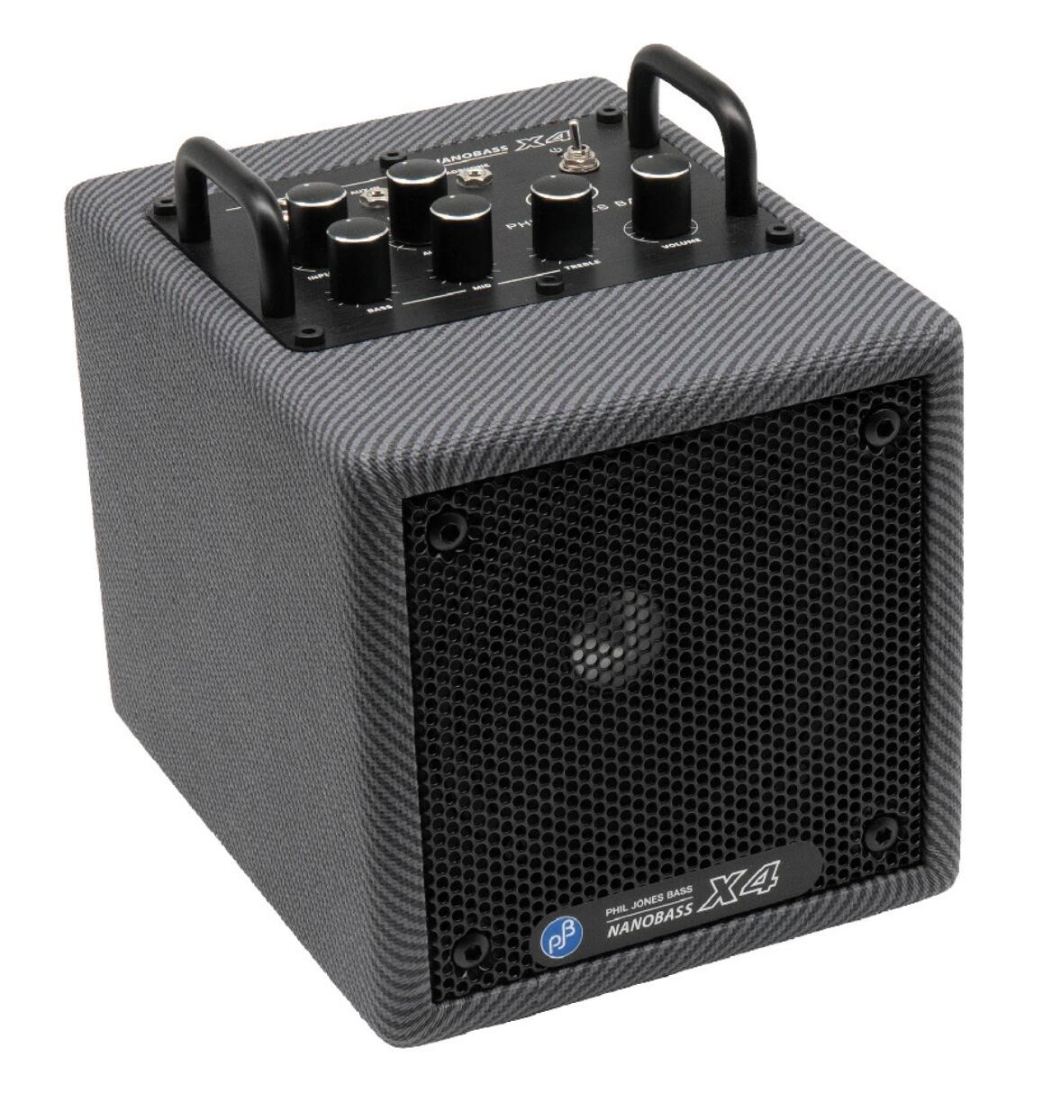 商品情報主な仕様■出力： 35W■スピーカー： 1x PJB ネオパワー 4インチ＋RALFERパッシブラジエター■周波数特性: 68Hz - 15kHz■入力：3系統（Input、Aux、Bluetooth)■Bluetooth規格：5.0、（sbc, aac, aptX, aptX HD対応)■コントロール： Input Level、Bass、 Mid、Treble、 AUX/BT Volume、 Master Volume■入出力端子： インプット、AUXインプット、ヘッドホン アウト■電源： AC100V■サイズ： 160(W) x 200(H) x 197(D)mm■重量： 2.4Kg【100台限定カラー】 Phil Jones Bass フィルジョーンズ NANO BASS X4 Black Tweed BASS ベースアンプ アンプ ミニ コンパクト ベース 練習 自宅 パフォーマンス ブラック 機材 音楽 限定品 music black amp bass プロ仕様のサウンドで大人気のベースアンプ、限定100台のカラー！ 1