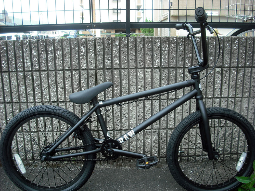 BMX 20インチ ストリート【DURCUS ONE RAW -20.3 or 20.7 / 13.1 - MATT BLACK】パーク ダートジャンプ