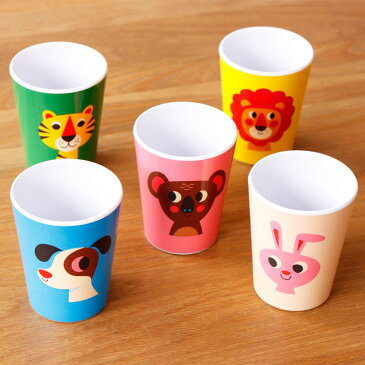 OMM-design Ingela P Arrhenius インゲラ・アリアニウス メラミンコップ【コップ カラフル 動物 子供用 北欧雑貨 食器 キッチン 北欧 洋食器 おしゃれ 贈り物 かわいい アウトドア 保育園 幼稚園 誕生日 出産祝い 女の子 男の子 運動会 プレゼント フェス テレワーク 在宅】