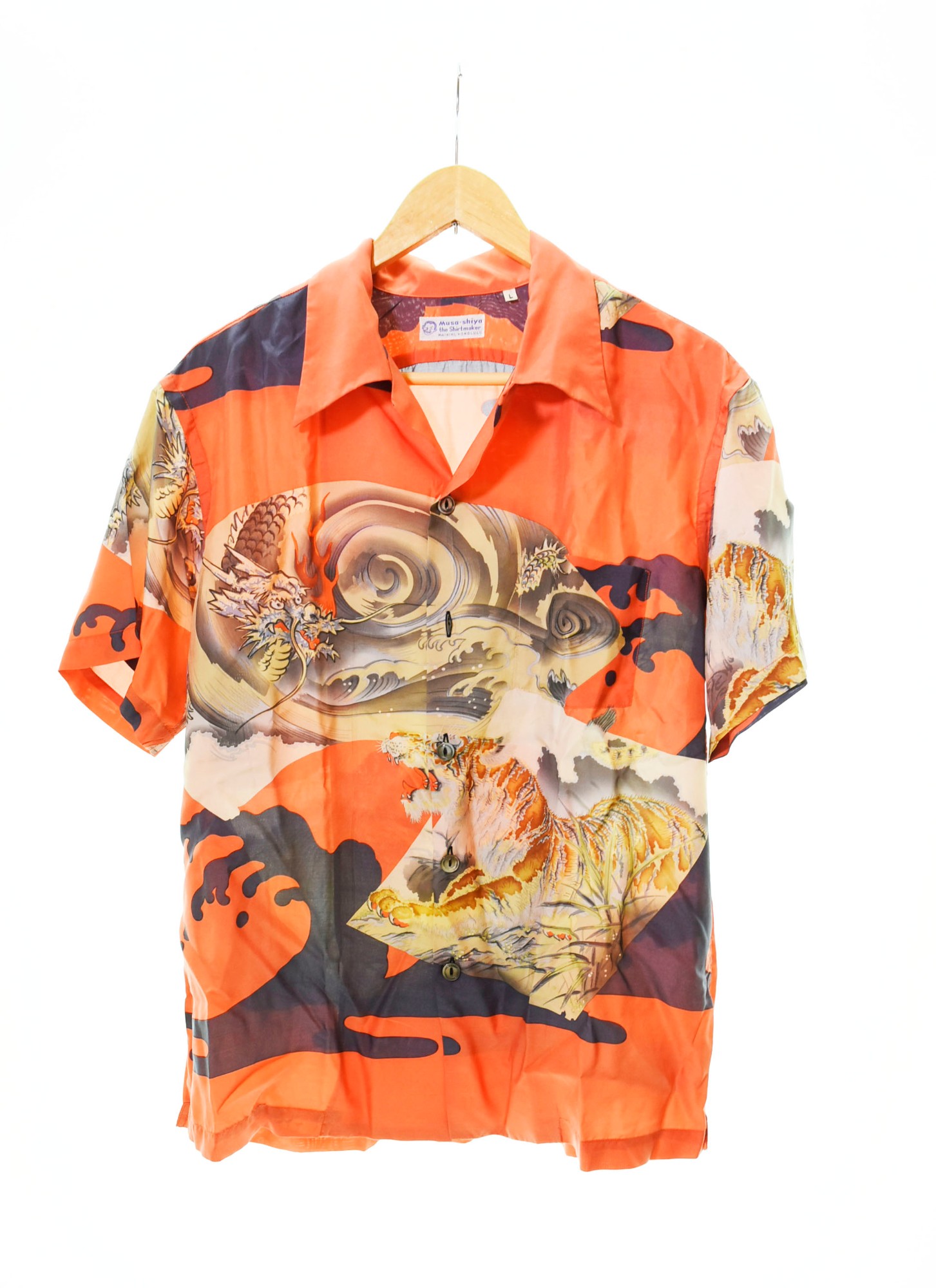 【中古】サンサーフ SUN SURF SPECIAL EDITION DRAGON & TIGER ドラゴン タイガー柄 アロハシャツ ハワイアンシャツ 赤 SS39062 半袖シャツ プリント レッド Lサイズ 103MT-49