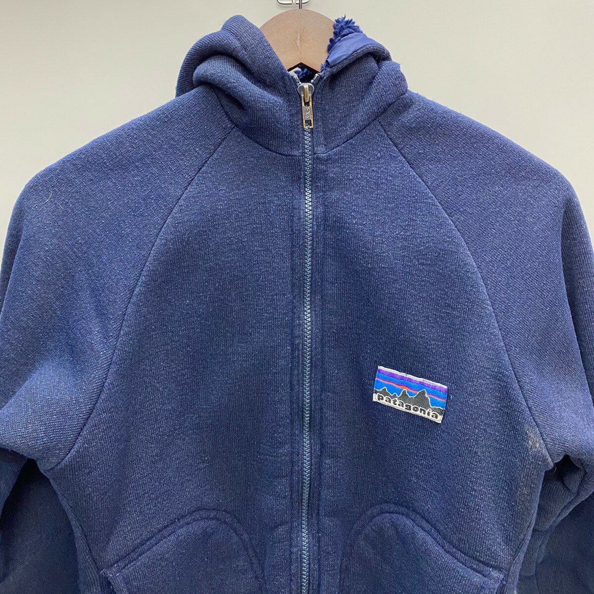 【中古】パタゴニア PATAGONIA 70's Pile Jacket with Hood 白タグ フリースジャケット パーカ ネイビー XSサイズ 201MT-3376 VB