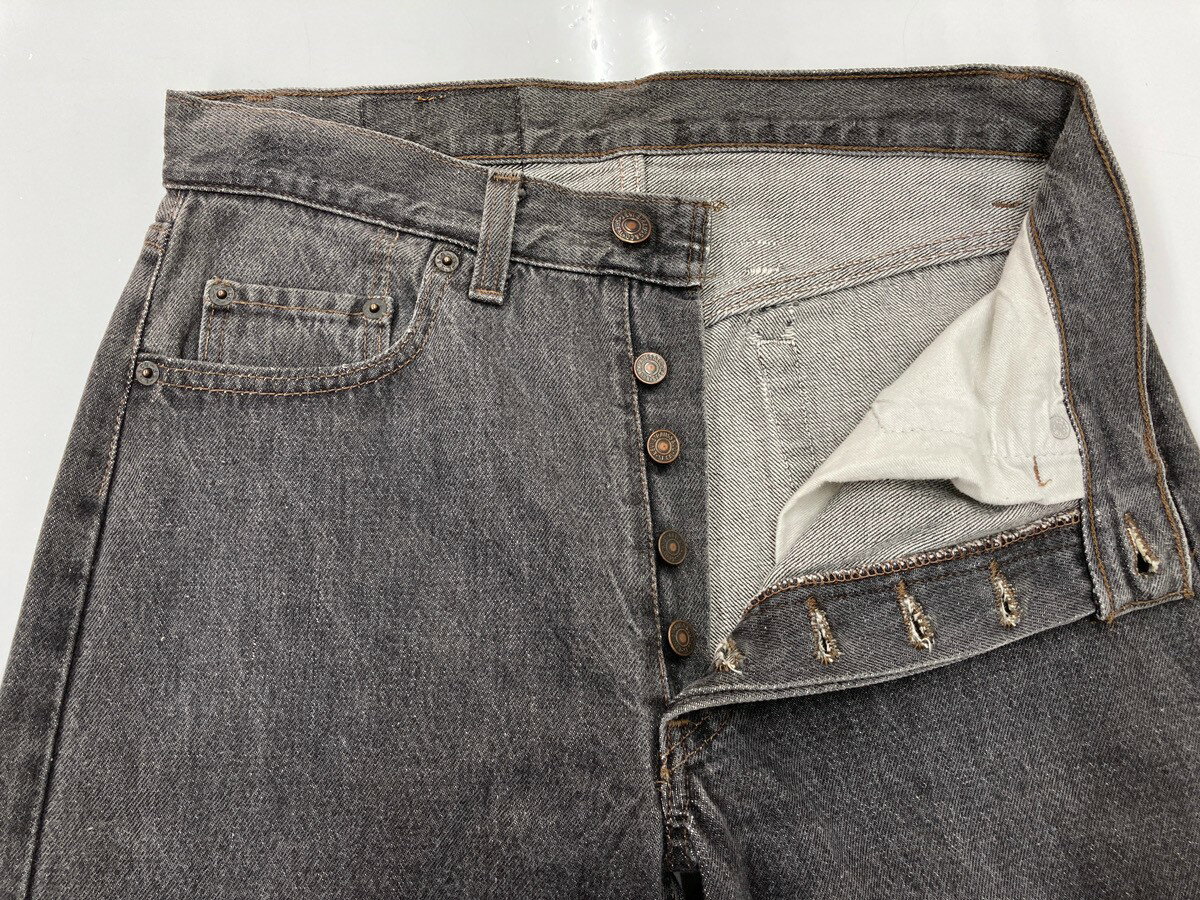 【中古】 リーバイス Levi's 90s 90年代 501 先染め BLACK USA製 ジーパン ジーンズ 黒 無地 デニム ブラック W30 L36 104MB-322