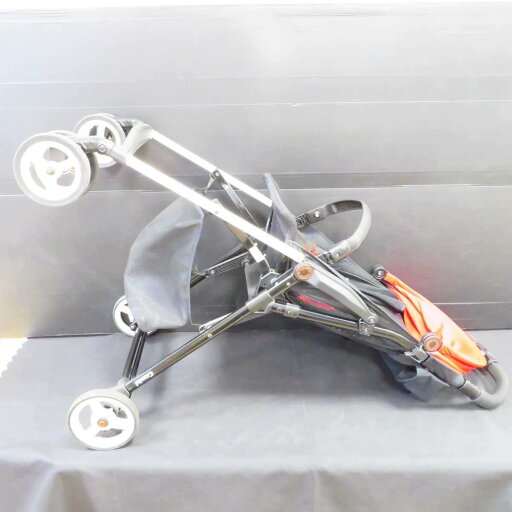 【中古】 Combi ベビーカー B型 F2 レッド コンビ 7ヶ月 超軽量 背面式 リクライニング ドリンクホルダー (BS1) 【中古】 Combi ベビーカー B型 F2 レッド コンビ 7ヶ月 超軽量 背面式 リクライニング ドリンクホルダー (BS1)