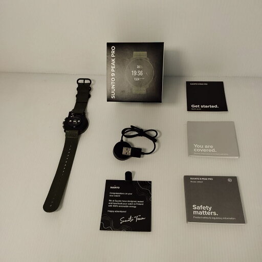 【中古】 SUUNTO スント SUUNTO 9 PEAK PRO FOREST GREEN OW211 グリーン スポーツウォッチ 薄型 スマートウォッチ GPS内蔵 防水(100m) サファイアクリスタル (DU16) 【中古】 SUUNTO スント SUUNTO 9 PEAK PRO FOREST GREEN OW211 グリーン スポーツウォッチ 薄型 スマートウォッチ GPS内蔵 防水(100m) サファイアクリスタル (DU16)