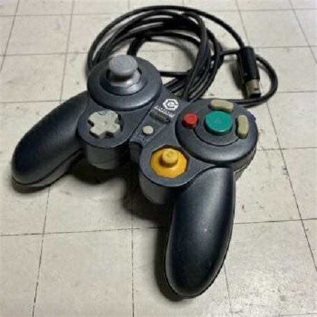 【送料無料】【中古】GC ゲームキューブ ジョイパッドキューブミニ(メタルブラック)