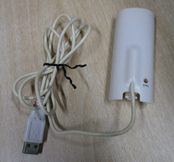【送料無料】【中古】Wii ゲームテック Wiiリモコン用USBケーブル 電池いりま線 ホワイト