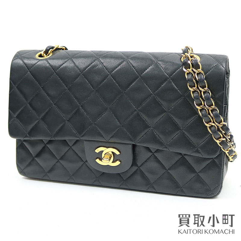 シャネル 【CHANEL】 マトラッセ25 クラシック フラップバッグ ブラック ラムスキン ゴールド金具 ミディアム Wチェーンショルダーバッグ 定番チェーンバッグ マトラッセライン Wフラップ ヴィンテージ 黒 A01112 #00 CLASSIC FLAP BAG【Bランク】【中古】のサムネイル