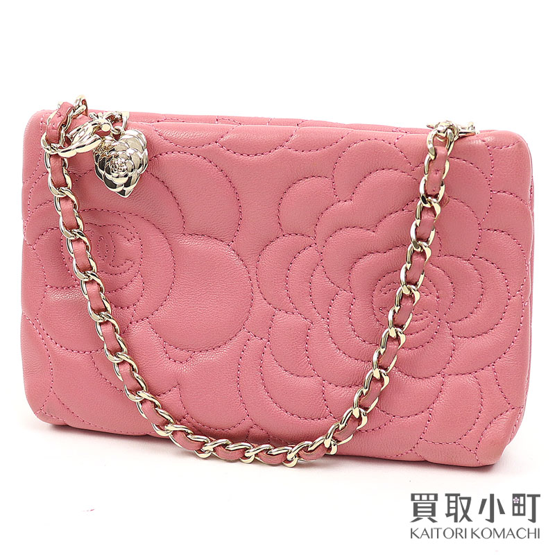 【美品】シャネル 【CHANEL】カメリア ステッチ チェーン アクセサリーポーチ ココマーク チャーム付き ピンク ラムスキン キルティング ミニバッグ A69312 #18 Camellia Stitch Chain Accessory Pouch【Aランク】【中古】のサムネイル