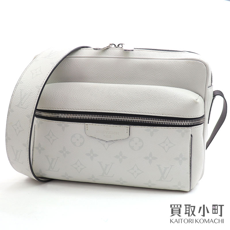 ルイヴィトン【LOUIS VUITTON】M30243 アウトドア メッセンジャー PM アンタークティカ タイガラマ モノグラム タイガ メンズ ショルダーバッグ 斜め掛け LV OUTDOOR MESSENGER PM MONOGRAM TAIGA ANTARCTICA【ABランク】【中古】