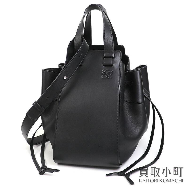 【美品】ロエベ【LOEWE】ハンモック ドローストリングバッグ スモール ブラック レザー ハンドバッグ 2WAYショルダー 斜め掛け アナグラムエンボス 329.77.V06 1100 HAMMOCK SMALL SHOULDER BAG【Aランク】【中古】