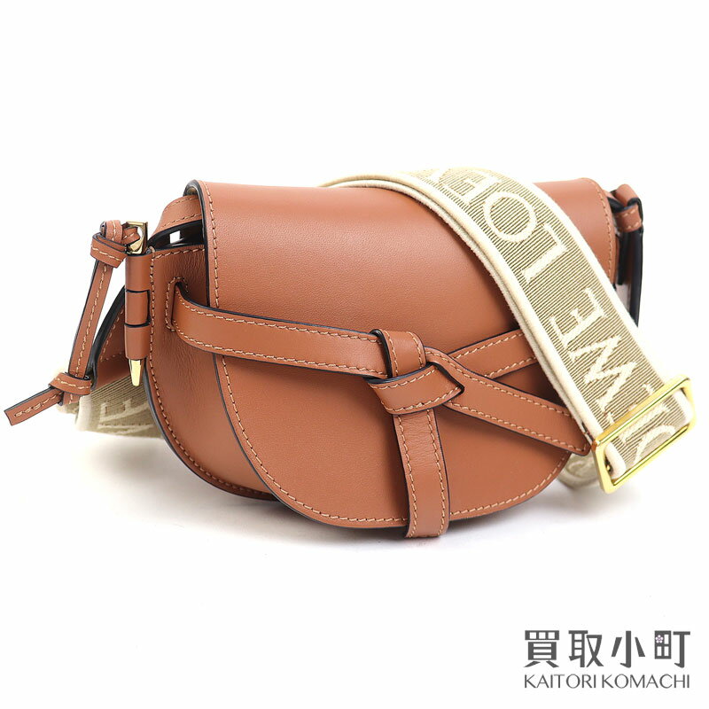 【美品】ロエベ【LOEWE】ゲートデュアル バッグ ミニ ソフトカーフ&ジャカード タン ショルダーバッグ 斜め掛け フラップ アナグラムエンボス A650N46X13 GATE MINI SHOULDER BAG【Aランク】【中古】のサムネイル