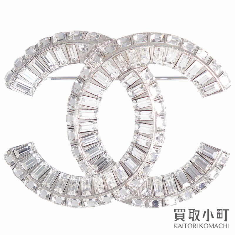 Rakuten - 【最大1万円OFFクーポン! 5/25〜】【美品】シャネル 【CHANEL】ココマーク スクエアクリスタルストーン ブローチ CCロゴ ファッションジュエリー アクセサリー ラインストーン ストラス A63085 Y02003 Z3502 F23V CC Logo Brooch 【中古】