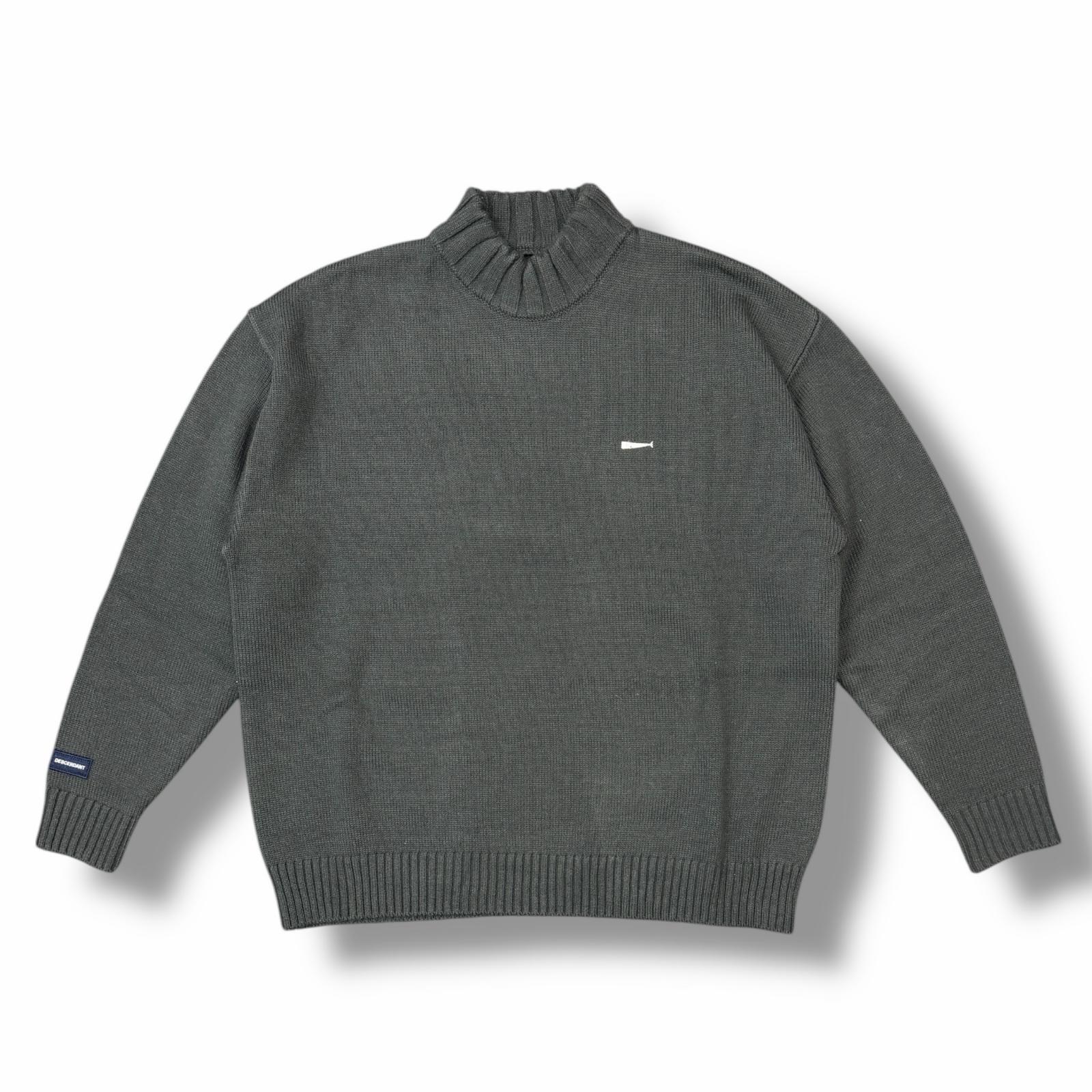 Rakuten - DESCENDANT・ディセンダント 23AW MOCK NECK KNIT 状態A モックネックニット セーター 刺繍ロゴ 232MADS-KNM04 グレー メンズ （10386M）【中古】