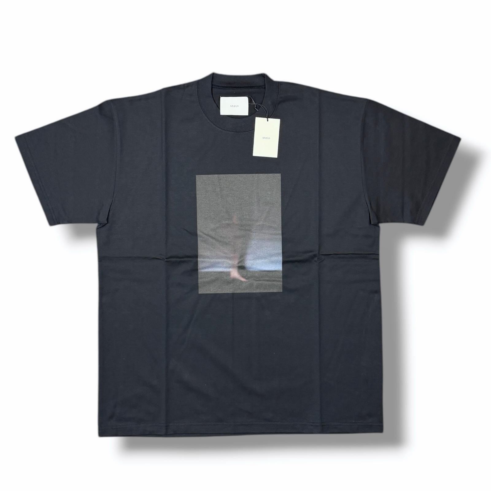 Rakuten - 未使用 stein(ssstein)・シュタイン PRINT TEE(SUPERIOR PIMA)-IMAGINE- 状態SS プリントTシャツ 半袖カットソー ST.876 サイズS ダークネイビー メンズ （11601M）【中古】