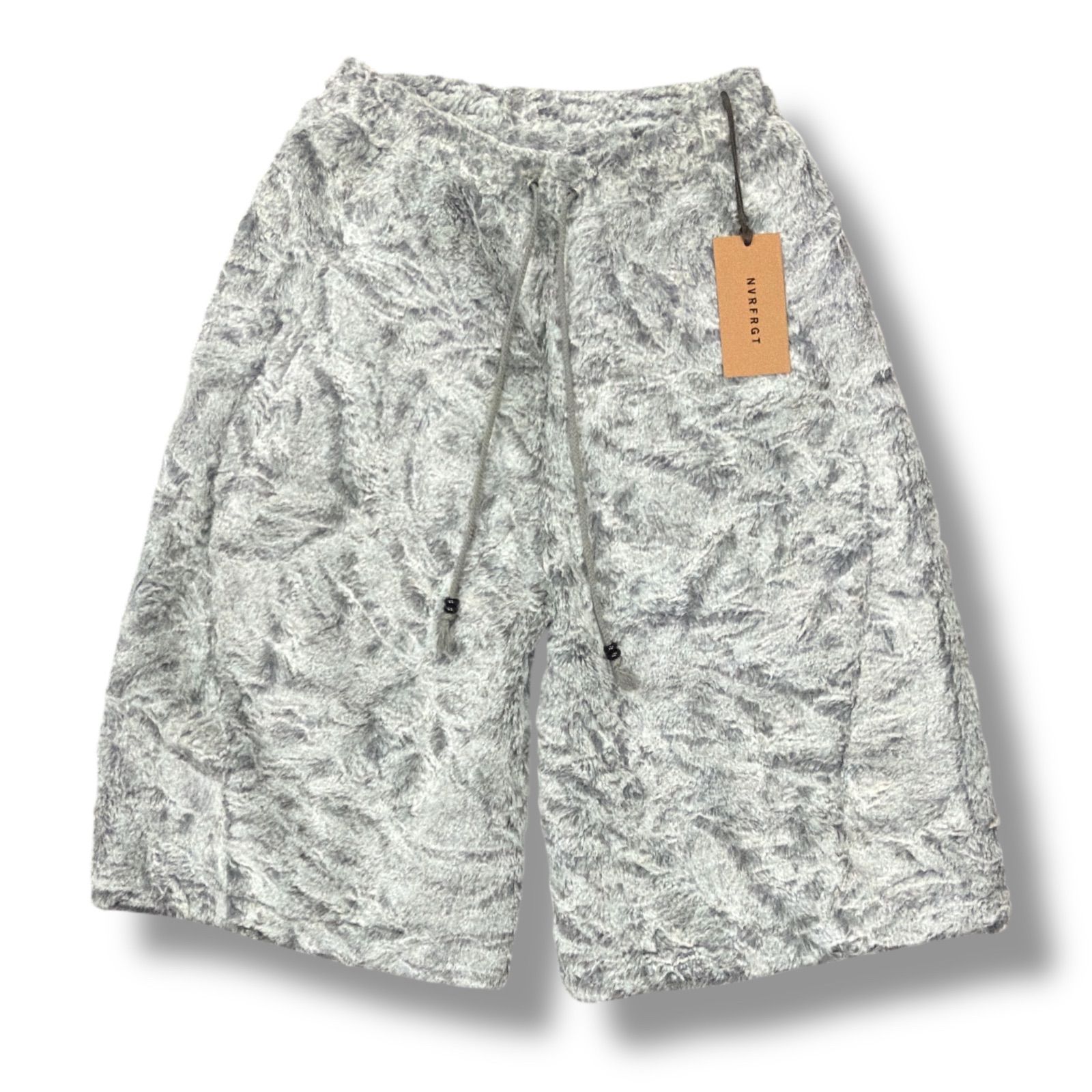 Rakuten - 未使用 NVRFRGT・ネヴァーフォーゲット 24AW FAUX SHEARLING SHORT 状態SS フェイクシアリングショーツ ハーフパンツ NF242P06 サイズ1 グレー メンズ （98870A）【中古】