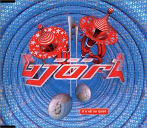 ビョーク形式：CD【商品状態など】中古品のため商品は多少のキズ・使用感がございます。画像はイメージです。記載がない限り帯・初回特典やメーカー特典などは付属致しません。プロダクト、ダウンロードコードは使用できません。万が一、品質不備があった場合は返金対応致します。(管理ラベルは跡が残らず剥がせる物を使用しています。）【2025/11/09 17:10:47 出品商品】