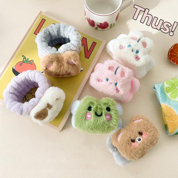 フック付き リストバンド 洗顔 2個入り 吸水 洗顔用リストバンド 手首用バンド 動物柄 袖濡れ防止 服濡れ防止 シュシュ マイクロファイバー 吸水タオル お風呂上がり 入浴 髪 まとめる 大人 子供 洗顔 袖ぬれ 服ぬれ 水伝い防止 送料無料