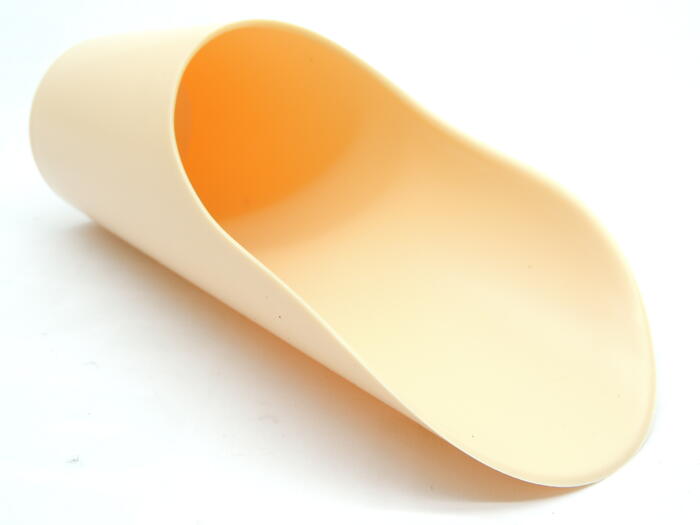 日本製 PC 土入れ 大（バラ） ベージュ 鍛冶助　JAN4573306170174　盆栽 道具 スコップ 庭 園芸 植え替え用 軽い 錆びない 薄橙 筒型 土入れ器のサムネイル