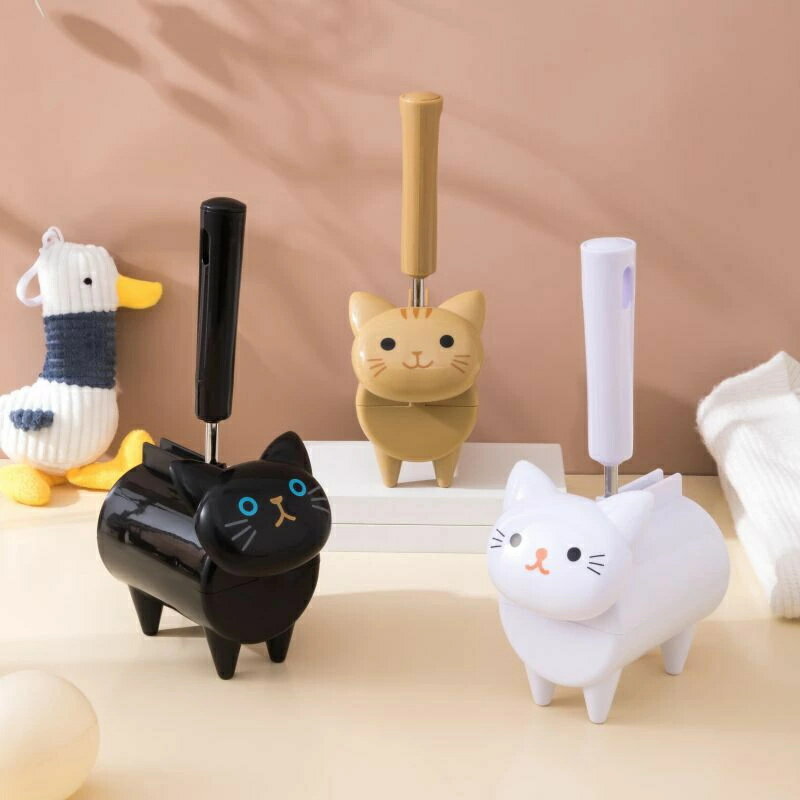 コンパクトサイズで持ち運びに便利 ネコのデザインがとってもかわいいコロコロクリーナーです。 3種類からお好きなカラーをお選びください。 コロコロクリーナー「1個」は スペアテープの替え「1枚」付いています。 【サイズについて】 画像をご参照ください。 【素材について】 PP、合金