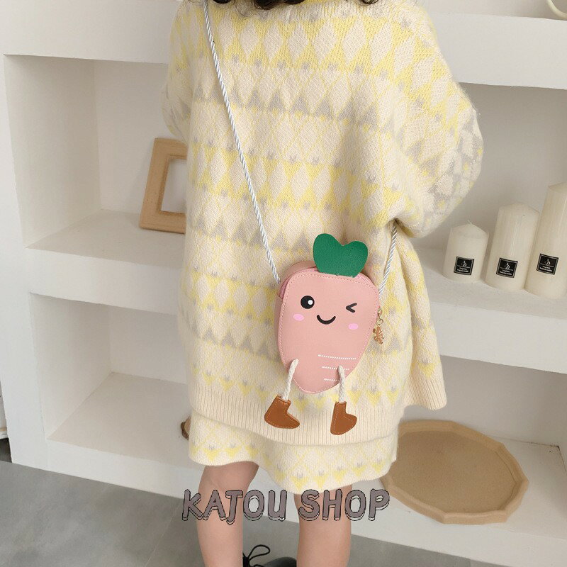 子供用 バッグ 女の子 ミニショルダーバッグ チェーンバッグ 斜め掛け カートゥー...