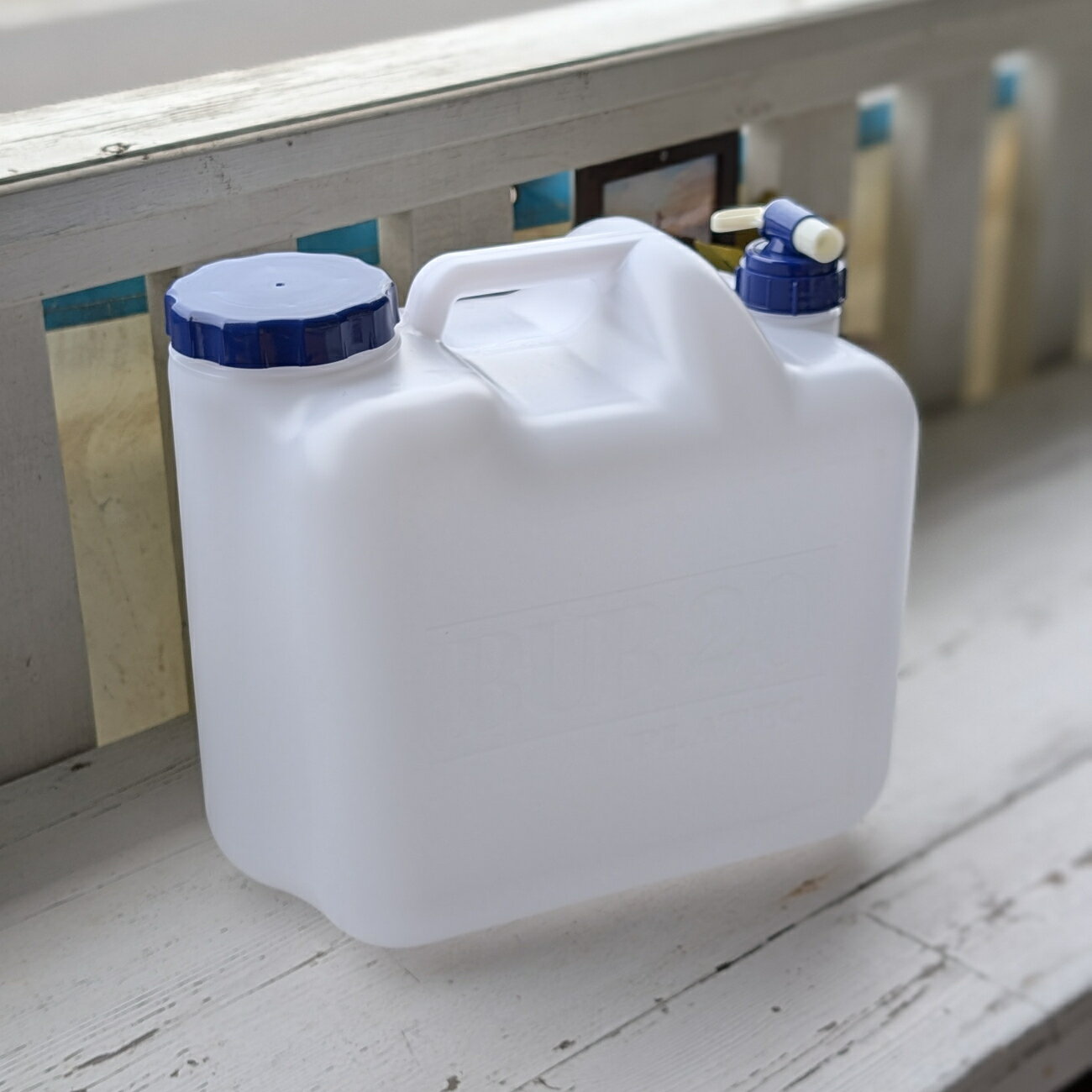 ポリタンク 20リットル｜POLYTANK 20L ブルーキャップ 日本製 サーフ SUP パドルボード サップ サーフィン ボディボード 冬 お湯