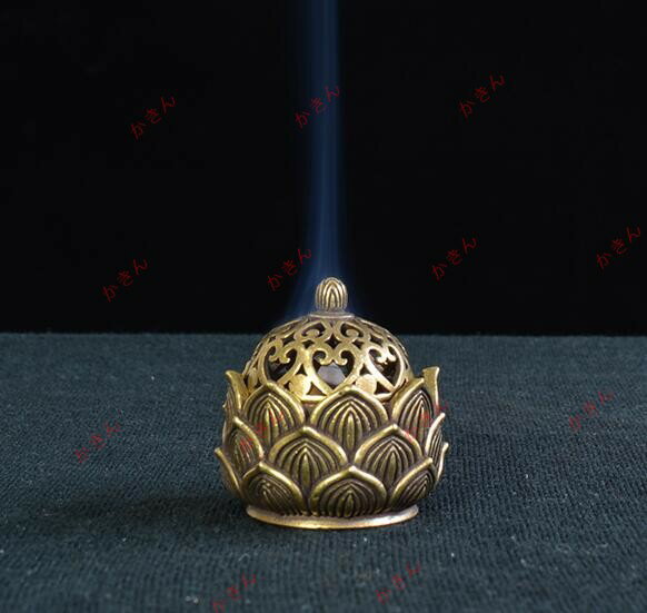 約3*2*3.2cm 限定版☆を置く 香り 沈香 白檀の香り 銅の香炉 蓮の花装飾 芸術品 古代感 置物