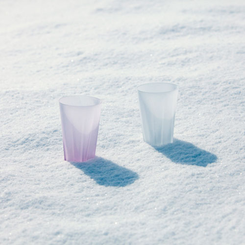 【桐箱入り SAKURASAKU 雪桜 Tumbler［サクラサク雪桜タンブラー］ ペアセット【グラス 日本製 ペア くすみ カラー 日本酒 キッチン 食器 桜 サクラ 木箱 スタイリッシュ モダン おしゃれ デザイン 男性 女性 ギフト 新婚 結婚祝い 誕生日プレゼント】