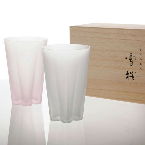 kakko (カッコ)の【桐箱入り SAKURASAKU 雪桜 Tumbler［サクラサク雪桜タンブラー］ ペアセット【グラス 日本製 ペア くすみ カラー 日本酒 キッチン 食器 桜 サクラ 木箱 スタイリッシュ モダン おしゃれ デザイン 男性 女性 ギフト 新婚 結婚祝い 誕生日プレゼント】(キッチン)