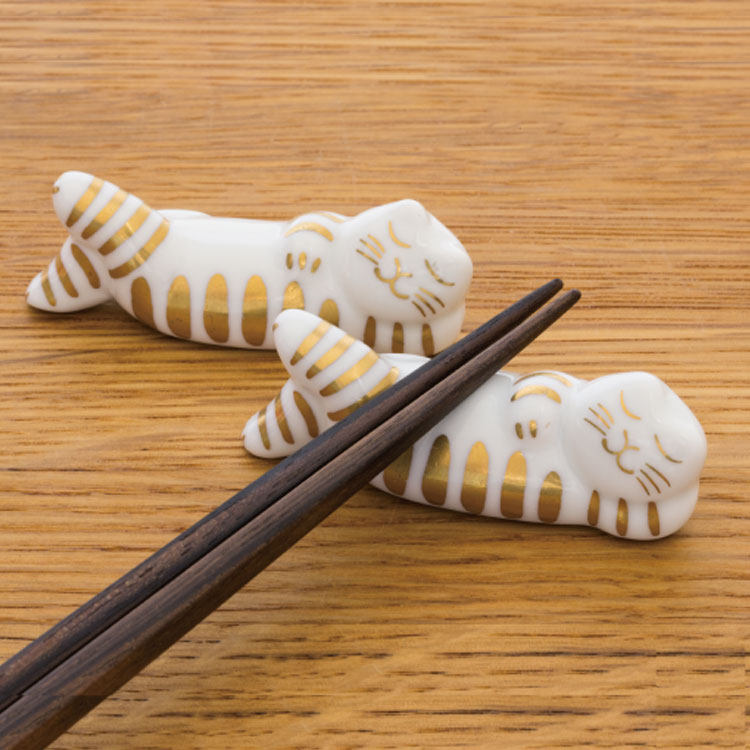 【LisaLarson リサラーソン ねるねこ 箸置きセット 金【リサ・ラーソン リサラーソン 食器 はしおき 箸置き 箸おき はし置き キッチン カトラリー 和食器 洋食器 北欧 インテリア ギフト おしゃれ お正月 誕生日プレゼント 母の日 結婚祝い】のサムネイル