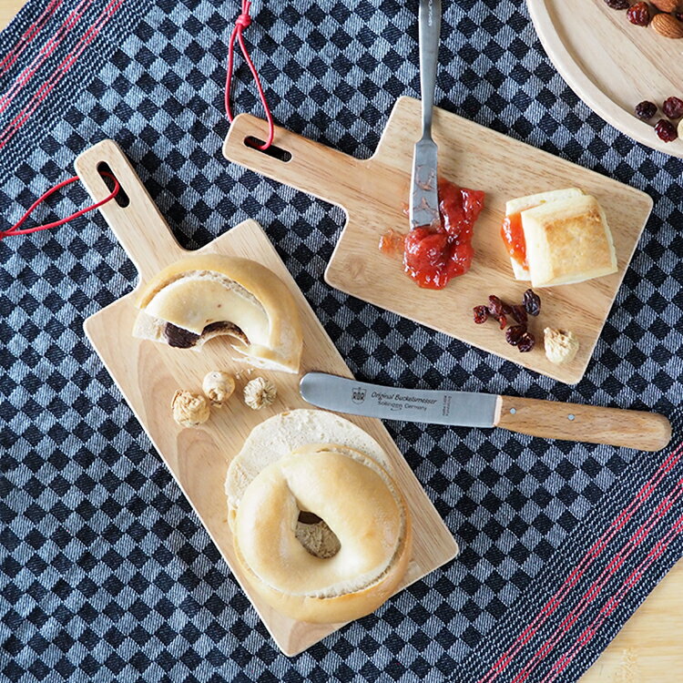 【メール便】ACACIA カッティングボード Lサイズ【カッティングボード パン まな板 木 木製 ナチュラル ウッド 北欧 キッチン 雑貨 おしゃれ かわいい 可愛い デザイン ギフト 女性 インテリア 誕生日 クリスマス プレゼント プチギフト】