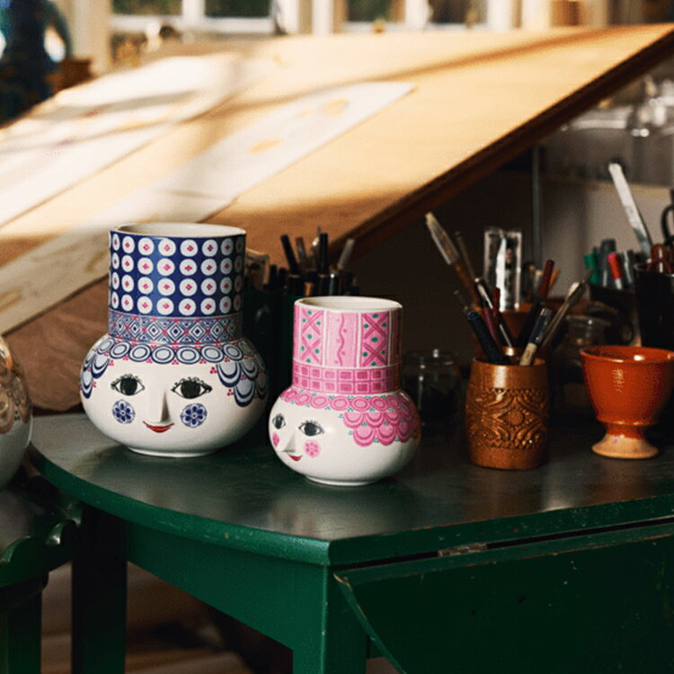 Olga フラワーベース H15cm 花瓶 エヴァベース Eva Vase BJORN WIINBLAD ビヨン・ヴィンブラッド 花器 一輪挿し ピンク 桃色 北欧 インテリア雑貨 おしゃれ 雑貨 花 飾り テイスト かわいい ギフト 誕生日 プレゼント 贈り物 枝物 フラワーポット 結婚祝い [2]