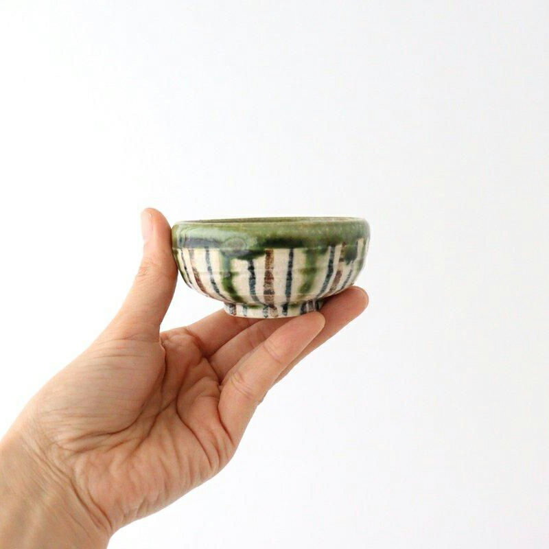 平小付盃 錆織部十草 陶器 瀬戸焼 ぐい呑み おちょこ 酒器｜おしゃれ かわいい 手仕事 和食器 日本製 ギフト プレゼント 結婚祝い