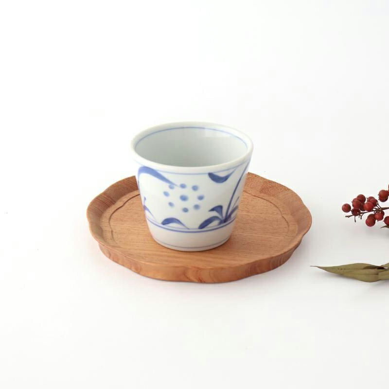 そば猪口 小 呉須太陽 赤線唐草 十草三つ紋 磁器 梅山窯 砥部焼 蕎麦猪口 湯呑｜食洗機 対応 電子レンジ 対応 おしゃれ かわいい 手仕事 和食器 日本製 ギフト プレゼント 結婚祝い