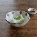 【ポイント20倍★マラソン期間】水玉白唐津 クローバー型万能鉢 冷奴 豆腐 小鉢 鉢 おしゃれ シンプル 白い 水玉 かわいい 陶器 鉢 粉引 日本製 美濃焼 食器 食洗機対応 電子レンジ使用可 カフェ風 プレゼント ギフト 新生活 引っ越し祝い カクニ KAKUNI