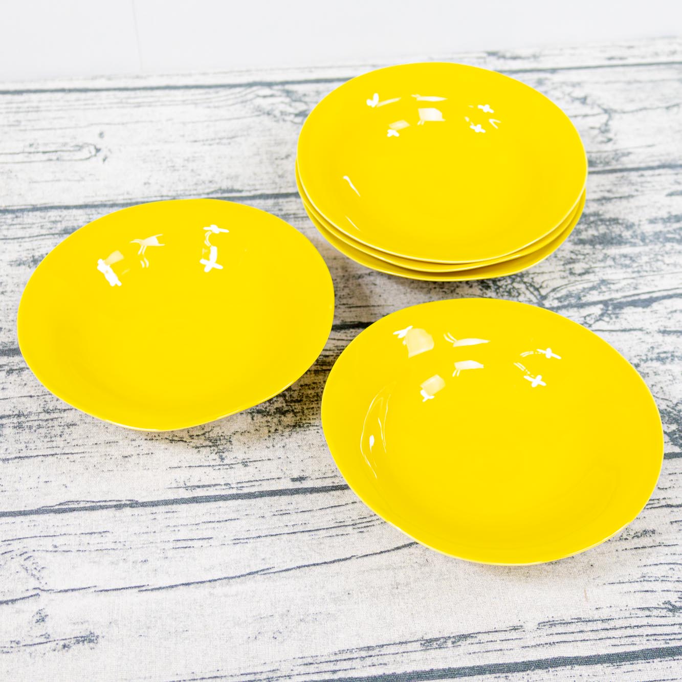 乐天商城 - 陶器 市 2026 【4/23-5/14 臨時休業セール 30%オフクーポンあり】 ＼ 波佐見焼 ／ 【 光春窯 】 中鉢 平鉢 取り鉢 取り皿 鉢 ボウル 盛り鉢 器 皿 食器 カフェ食器 色釉 黄色 直径 約19cm かわいい おしゃれ 電子レンジ対応 食洗機対応 波佐見 はさみ焼き はさみやき