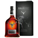 【サイズ】 ダルモア キングアレキサンダー3世 【商品説明】 DALMORE KING ALEXANDER　3世 最大の特徴は「6種類の樽で熟成された原酒」をヴァッティング 1.ファーストフィル バーボン樽 2.赤ワインのカベルネ・ソーヴィニヨン樽 3.マルサラ樽 4.マディラ樽 5.ポートワイン樽 6.オロロソシェリー樽 KING ALEXANDER 3世は、シェリー樽以外に酒精強化ワインや赤ワイン樽を使用した非常にユニークで個性的な原酒を使用します。 甘口タイプのシェリー樽や、酒精強化ワイン樽を多用しているので、甘い香りが支配的。黒蜜やデーツを思わせる濃密な甘さや、苦味を伴うようなチョコレートのダークな甘さ、カスタードやホイップクリームのふんわりとした甘さ、ベリーやプラムなどのフルーツの爽やかな甘さ。 温度感、質感の異なる多彩な甘さの香りが、湧いては鼻腔を抜けていきます。単調な甘さのノートでないので、いろいろなイメージを与えてくれます。 【名称】 ダルモア キングアレキサンダー3世 【原材料名】 モルト 【内容量】 700ml 【賞味期限】 特になし 【保存方法】 直射日光を避けて、常温で保存 【原産国】 イギリス 【輸入者】 コルドンヴェール株式会社 東京都千代田区神田錦町1-1